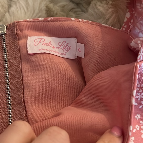 Pink Lily Two Piece Set - Picture 4 of 6